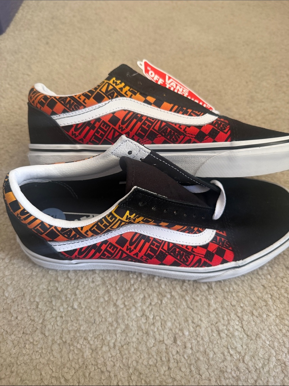 Vans Black with Red and Orange Graphic Side Stripe Old Skool NWOB - Picture 3 of 6